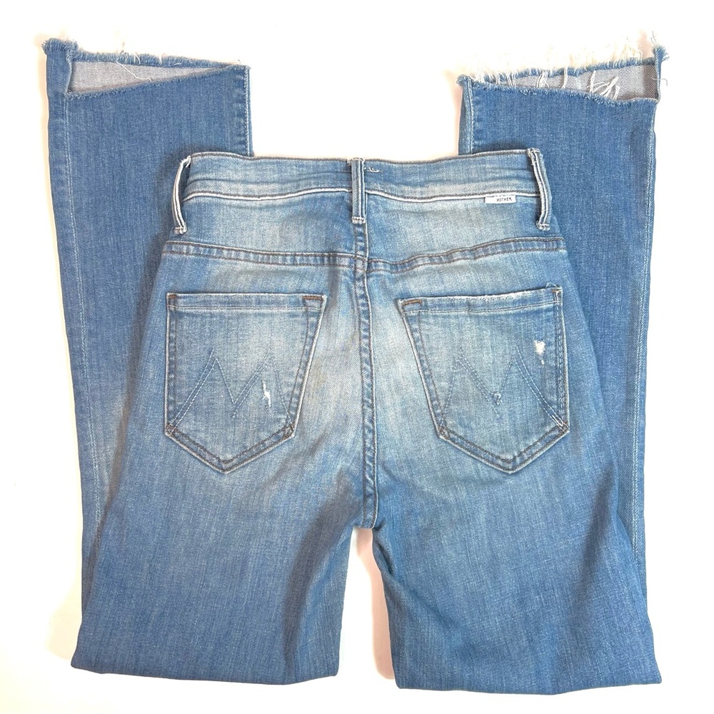Mother Denim Insider Crop Step Fray Jeans
Shake Well Size 24 - Picture 7 of 16